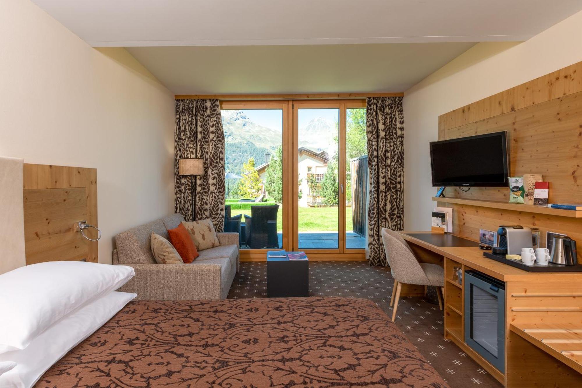 Nira Alpina Hotel Silvaplana Luaran gambar